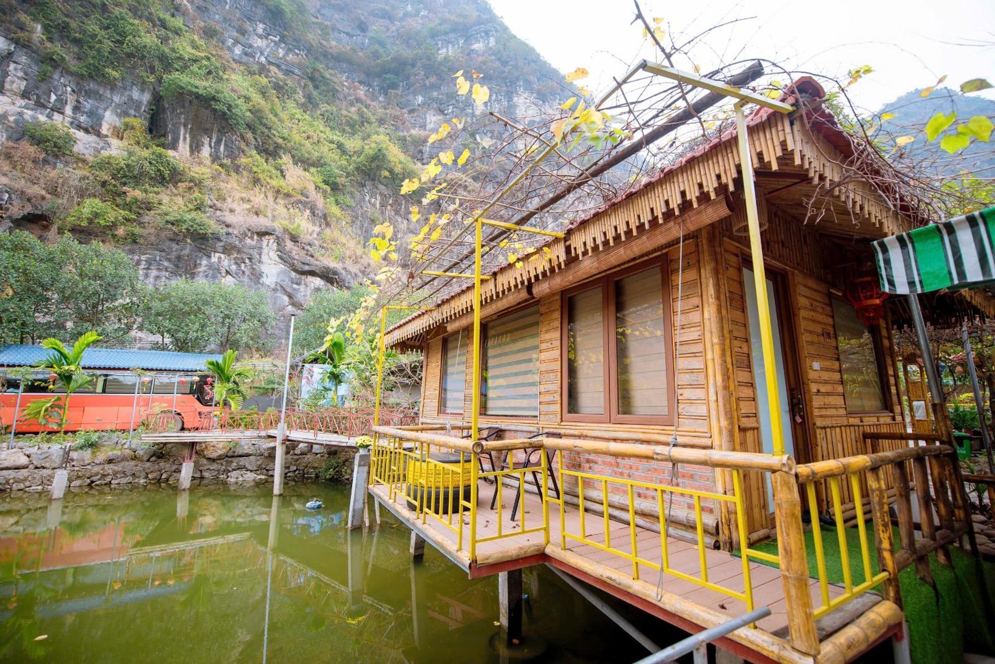 Xuan Son Lakeside Bungalow Ninh Binh Exterior photo