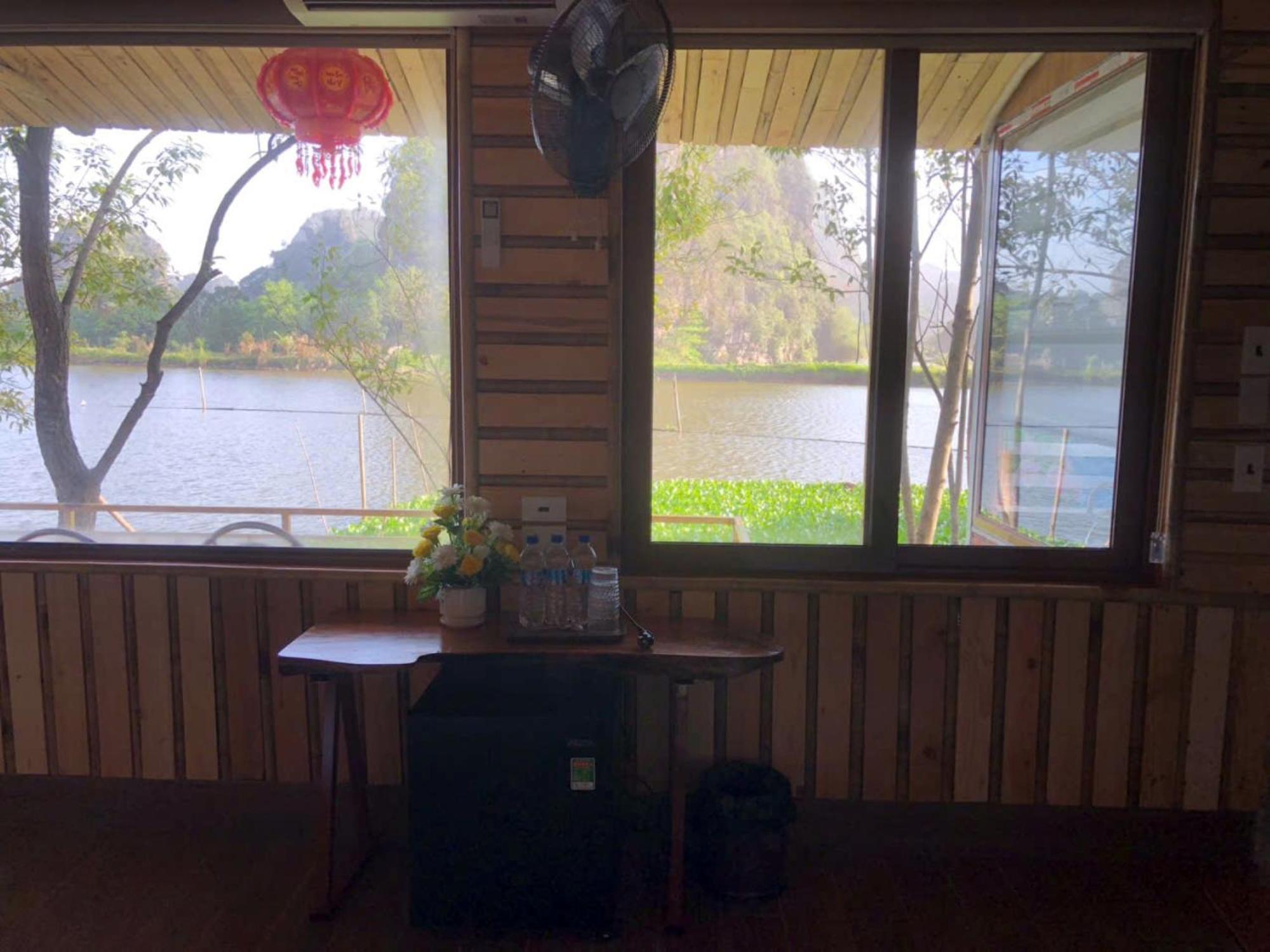 Xuan Son Lakeside Bungalow Ninh Binh Exterior photo
